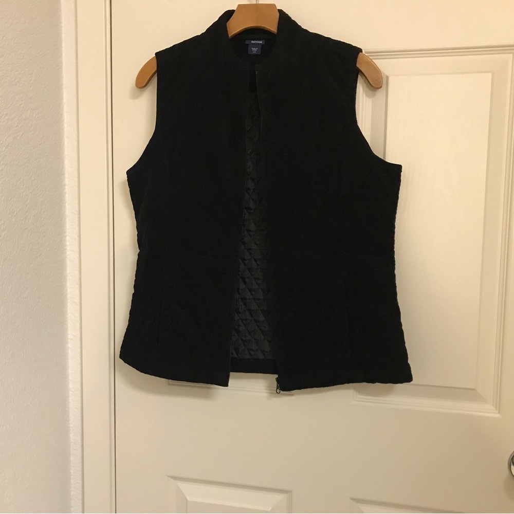 Basic Editions Vest size S